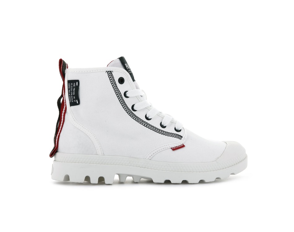 Palladium Pampa Dare 2 Survive Star White